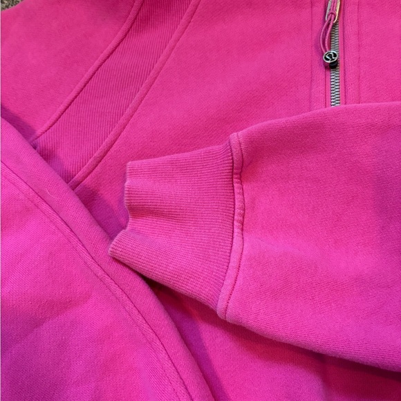 Lululemon Scuba Funnel Neck - Picture 2 of 6